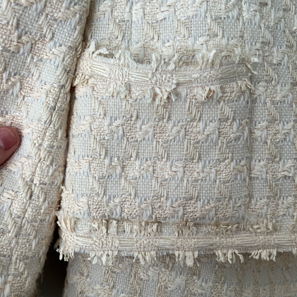 Chanel Ivory Tweed Skirt - Picture 5 of 10